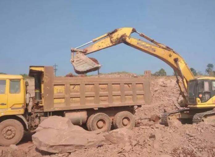 福田区土方外运时需要留意的安全注意事项-深圳土方外运电话